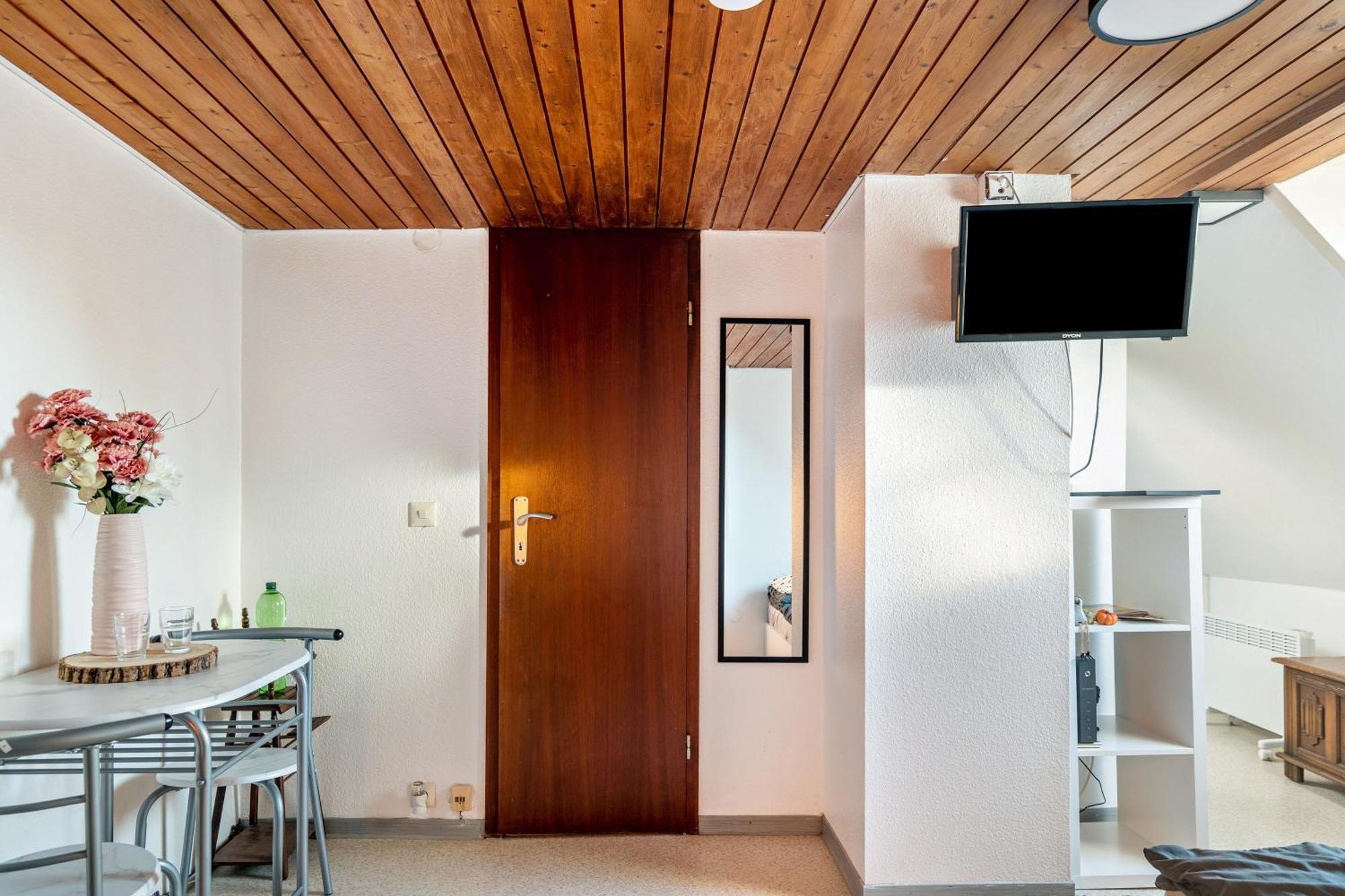 Storchennest Appartement Ludwigsburg Buitenkant foto